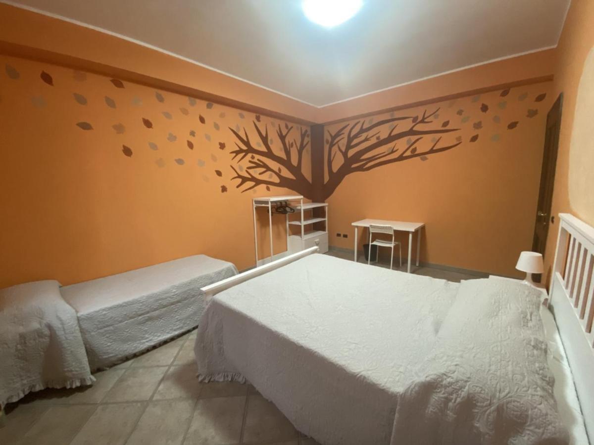 ל'אקווילה B&B Al Solito Posto מראה חיצוני תמונה